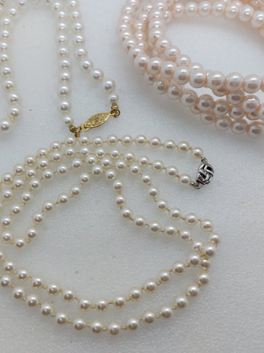 3 Bead Necklaces Faux Pearl White, Cream Color & Pinkish - Picture 4 of 13